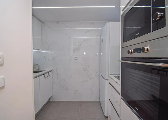 شقة Stylish One Bedroom With Swimming Pool