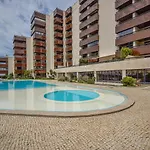 Stylish One Bedroom With Swimming Pool Apartamento *