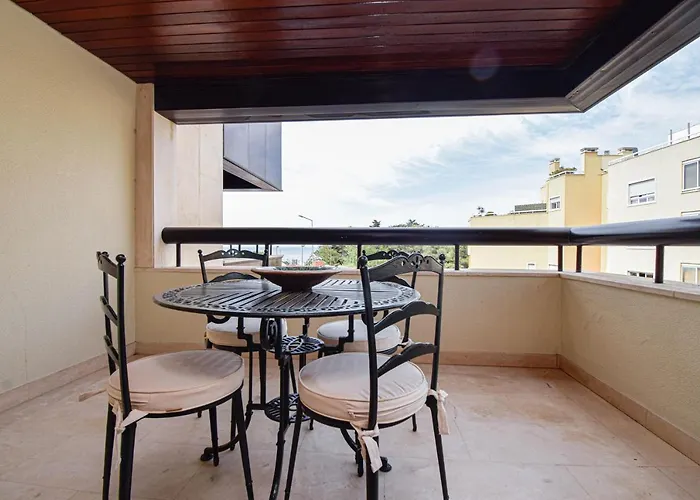 Stylish One Bedroom With Swimming Pool קסקאיס